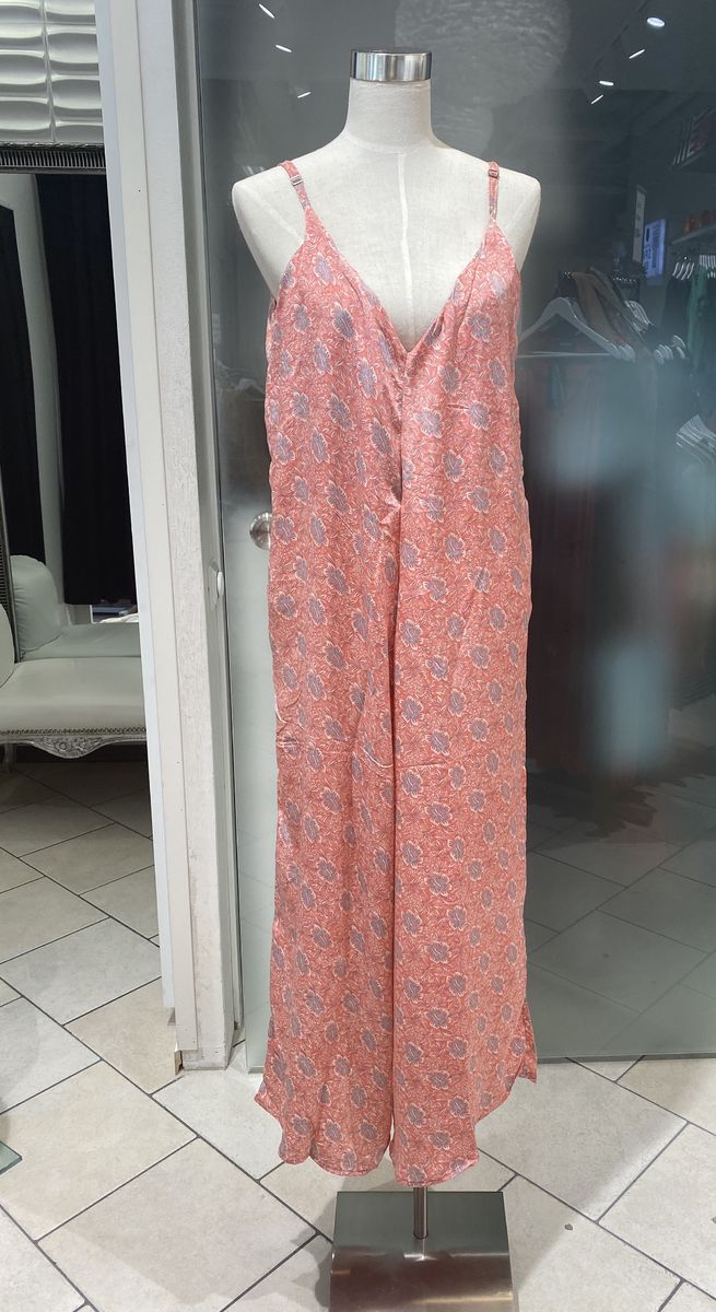 Jumpsuit (punainen) Sissel Edelbo